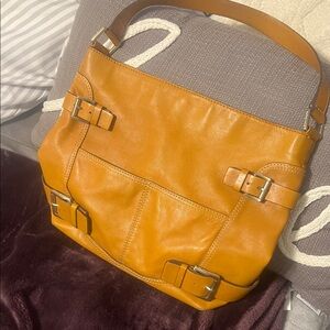 Michael Kors Vintage Leather Stylish Tan Leather Women's Shoulder Bag